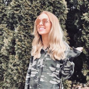 Meet your Posher, Audrey